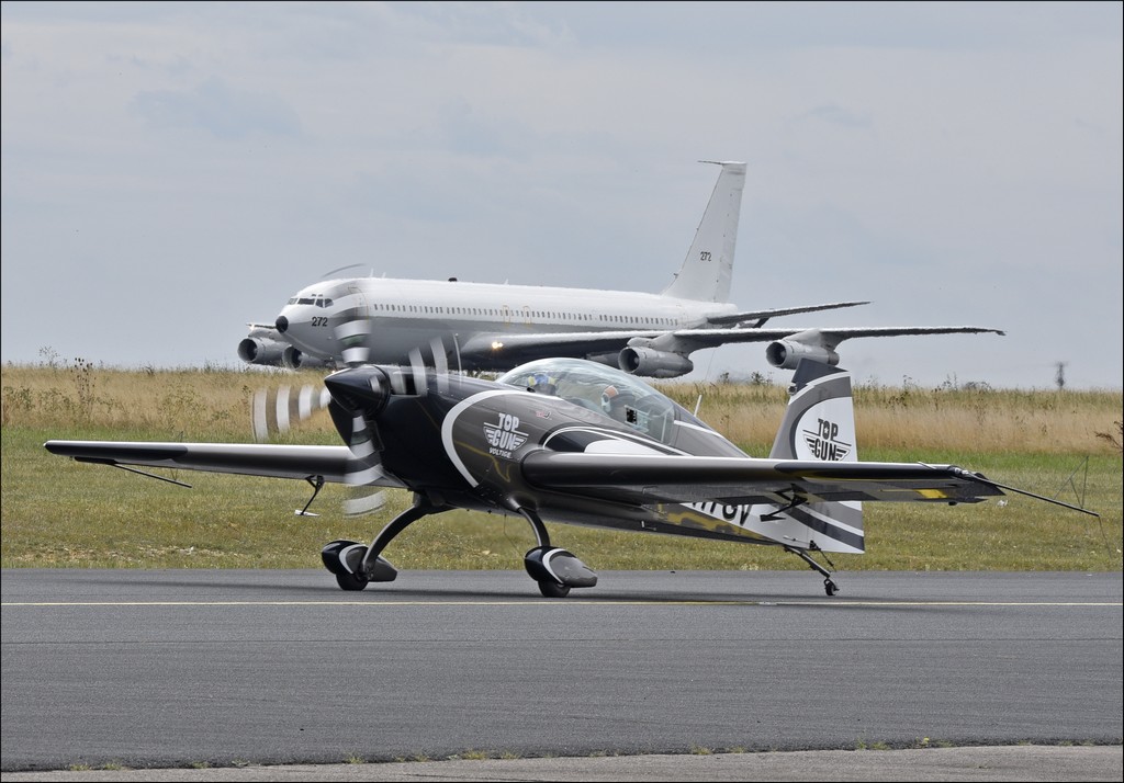 Extra 330 - F-HTGV