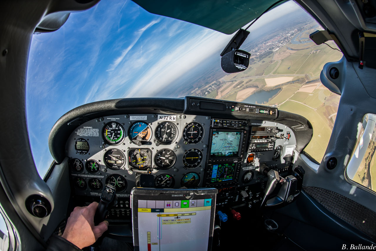 Cessna 206 - N72RK