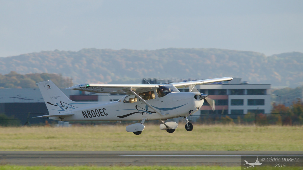 Cessna 172 - N800EC