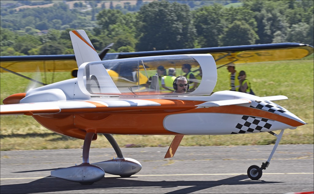 Rutan Long EZ - F-PRIS