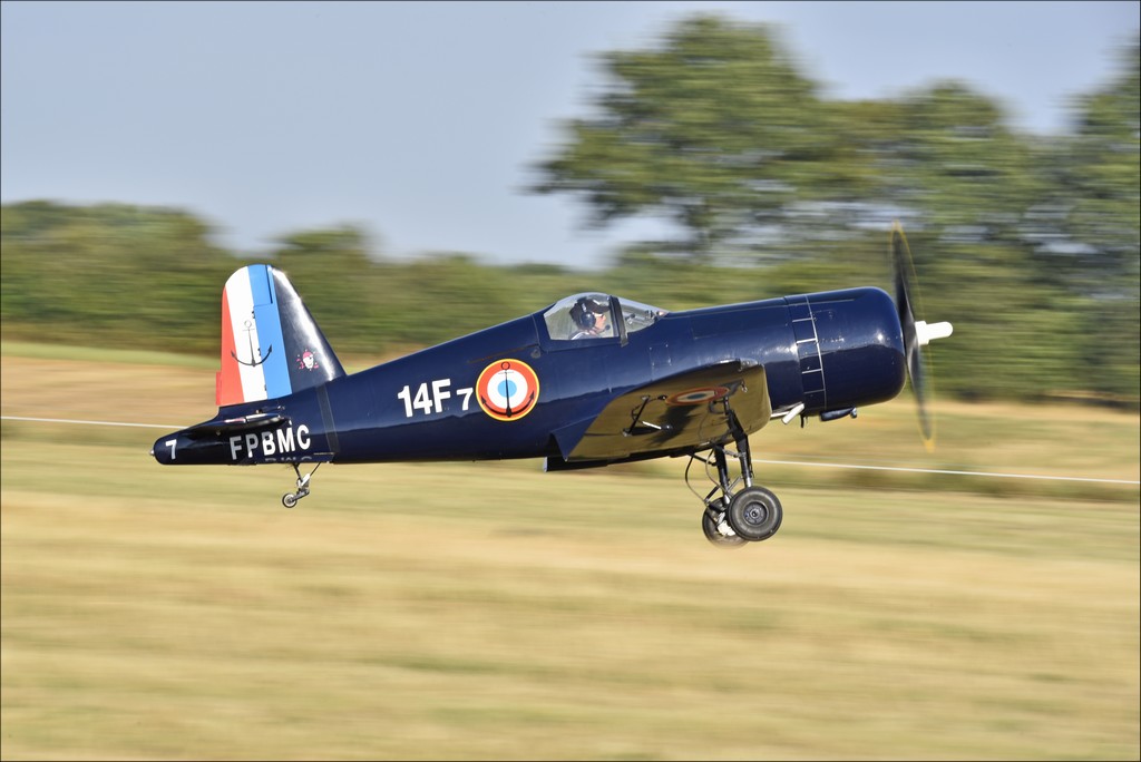 War F4U Corsair - F-PBMC