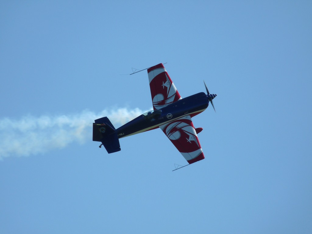Extra 330 - F-TGCJ