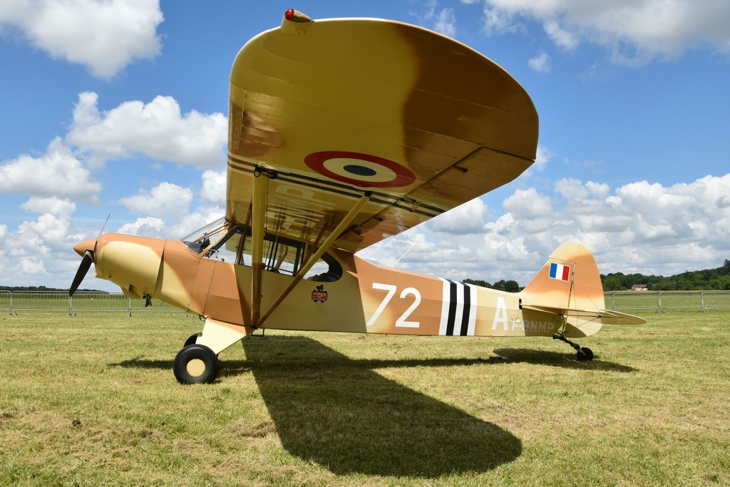 Piper PA-18 Super Cub - F-BNMP