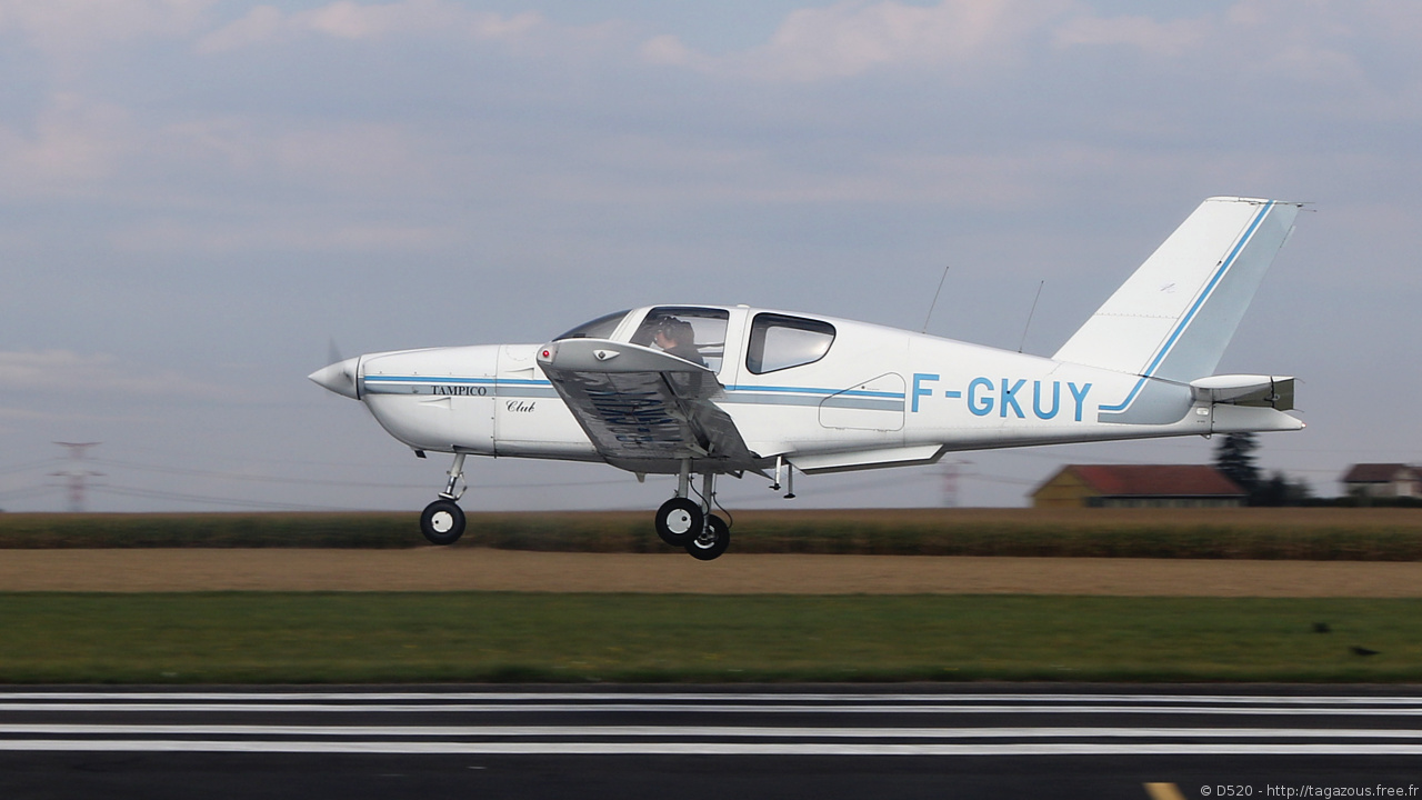 Socata TB9 Tampico - F-GKUY