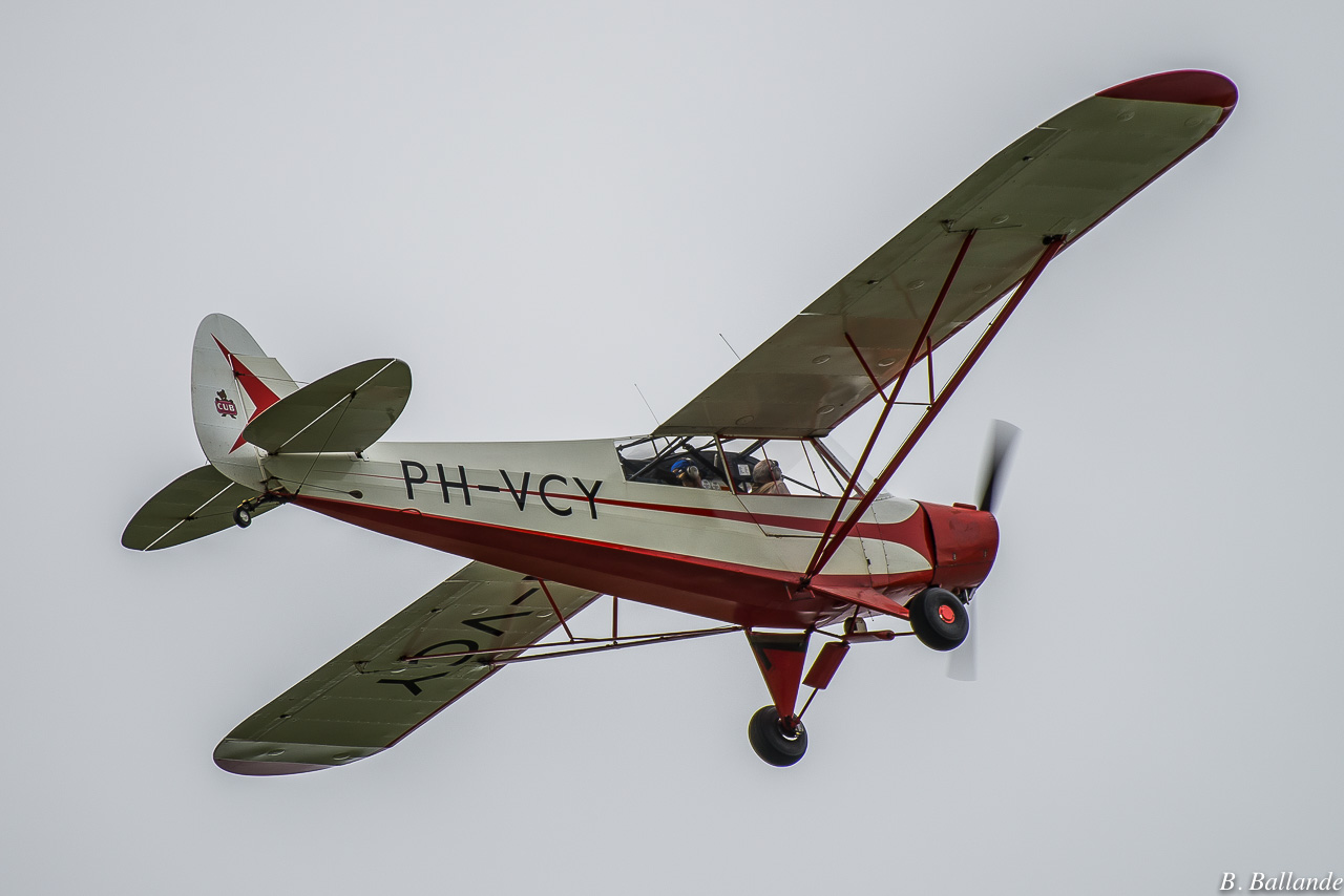 Piper PA-18 Super Cub - PH-VCY