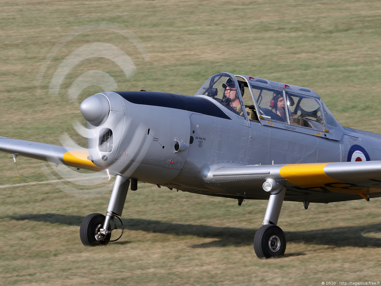 De Havilland Canada DHC-1 Chipmunk - F-AZQM