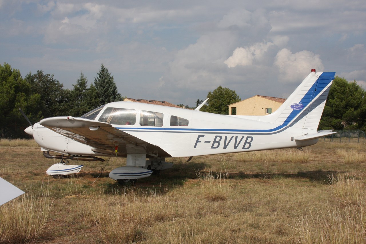 Piper PA-28-151 Warrior - F-BVVB