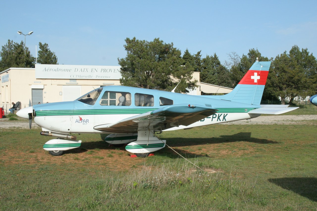 Piper PA-28-181 Archer - HB-PKK