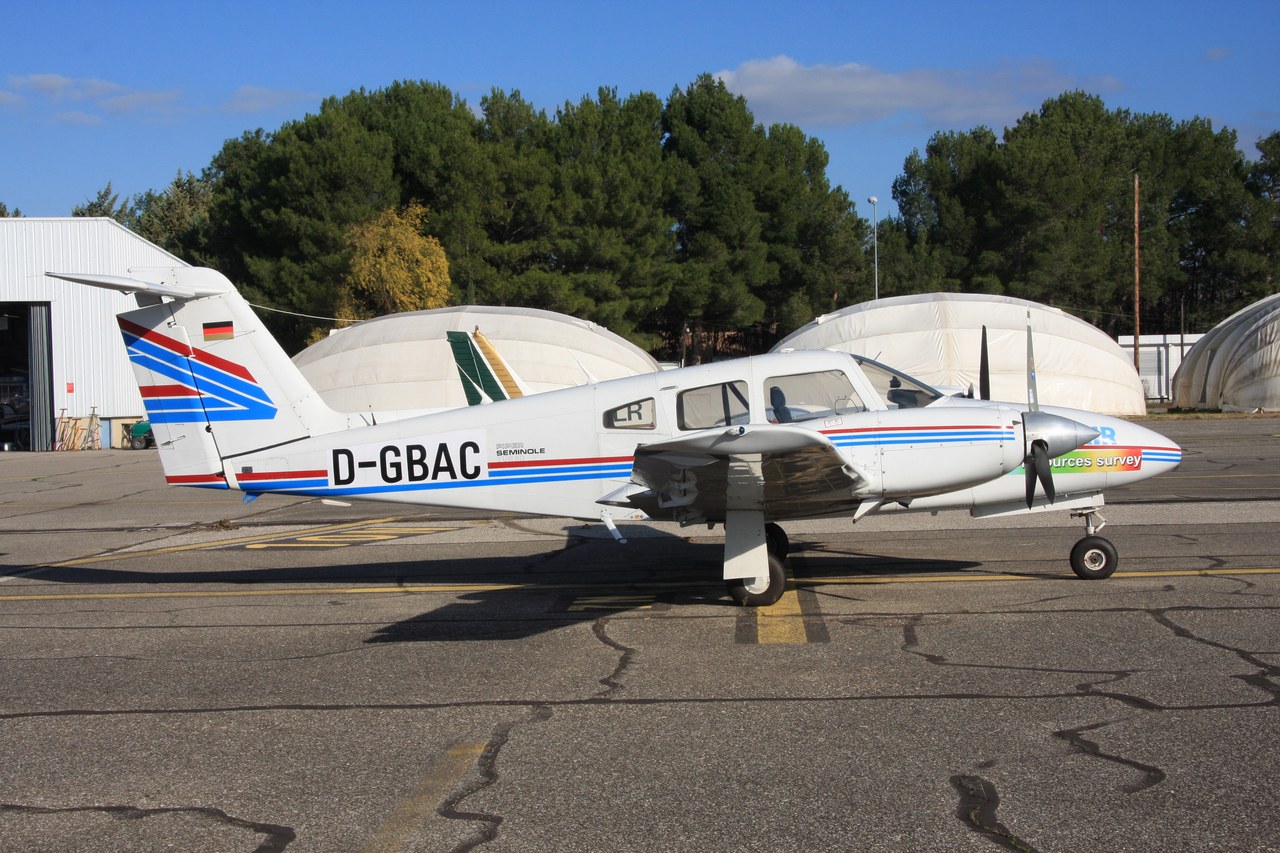 Piper PA-44 Seminole - D-GBAC