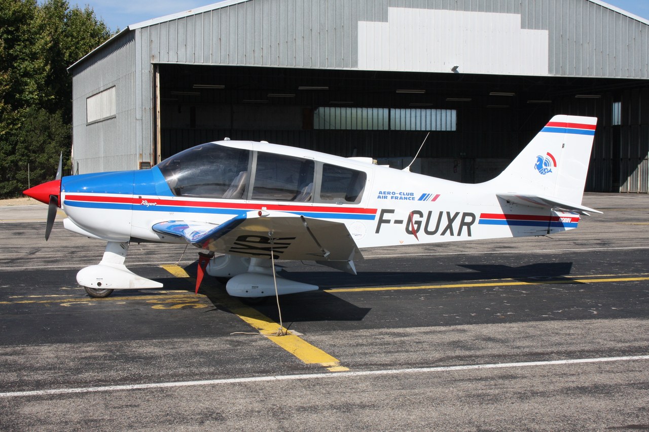 Robin DR 400-180 - F-GUXR