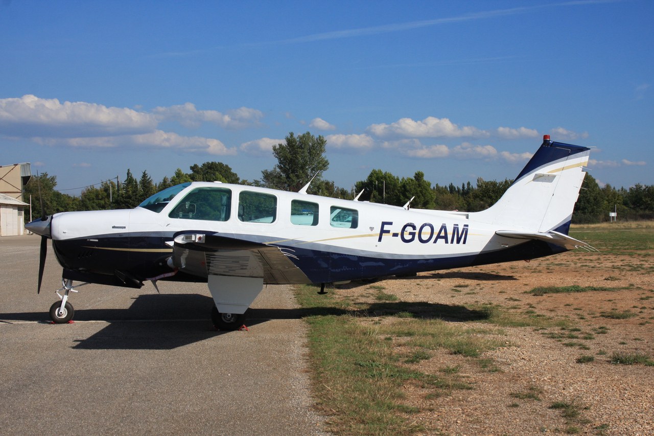 Beech 36 Bonanza - F-GOAM