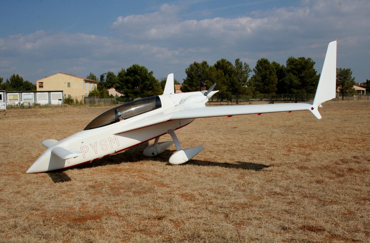 Rutan VariEze - F-PYSM