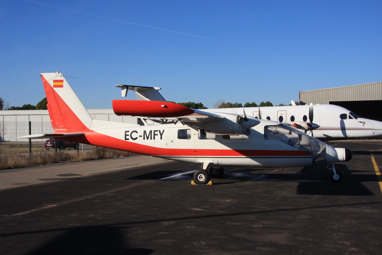 Vulcanair P-68 Observer 2 - EC-MFY