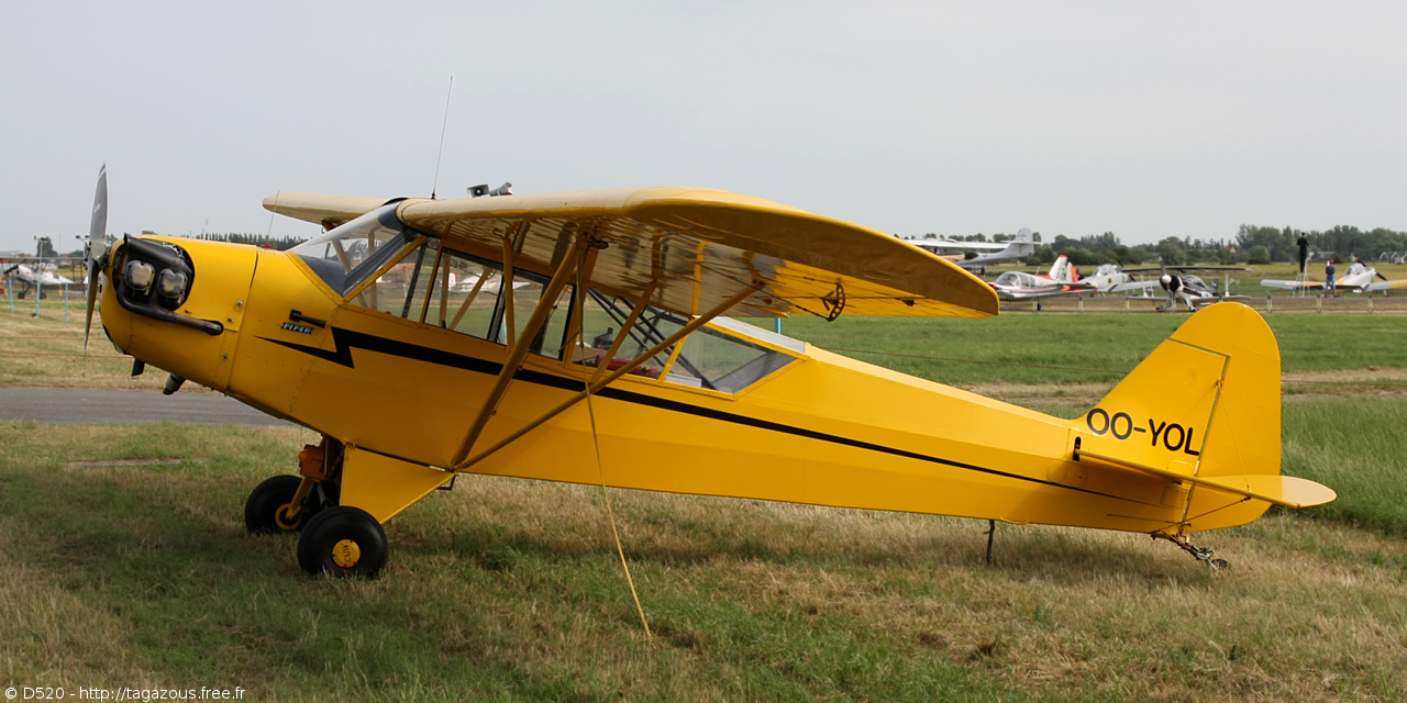 Piper J3 Cub - OO-YOL