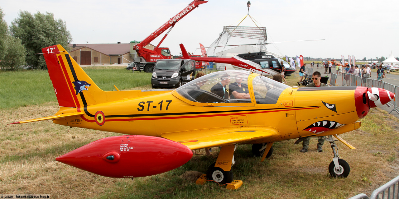 Siai Marchetti SF 260 - ST-17