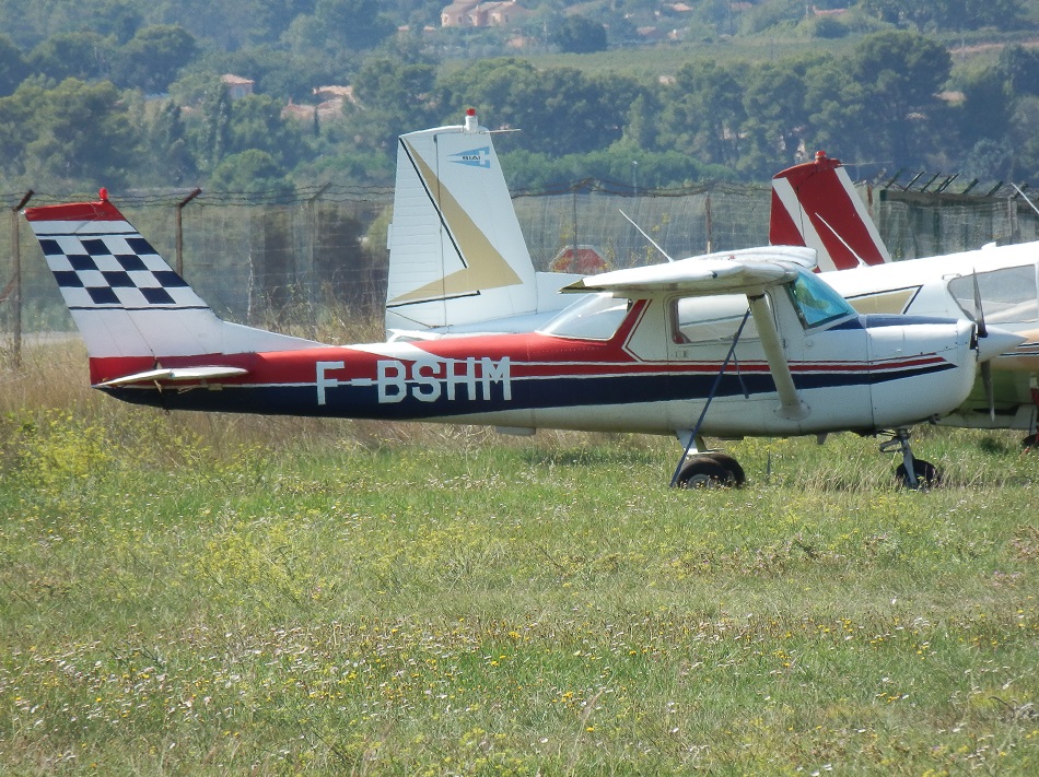 Cessna 150 - F-BSHM