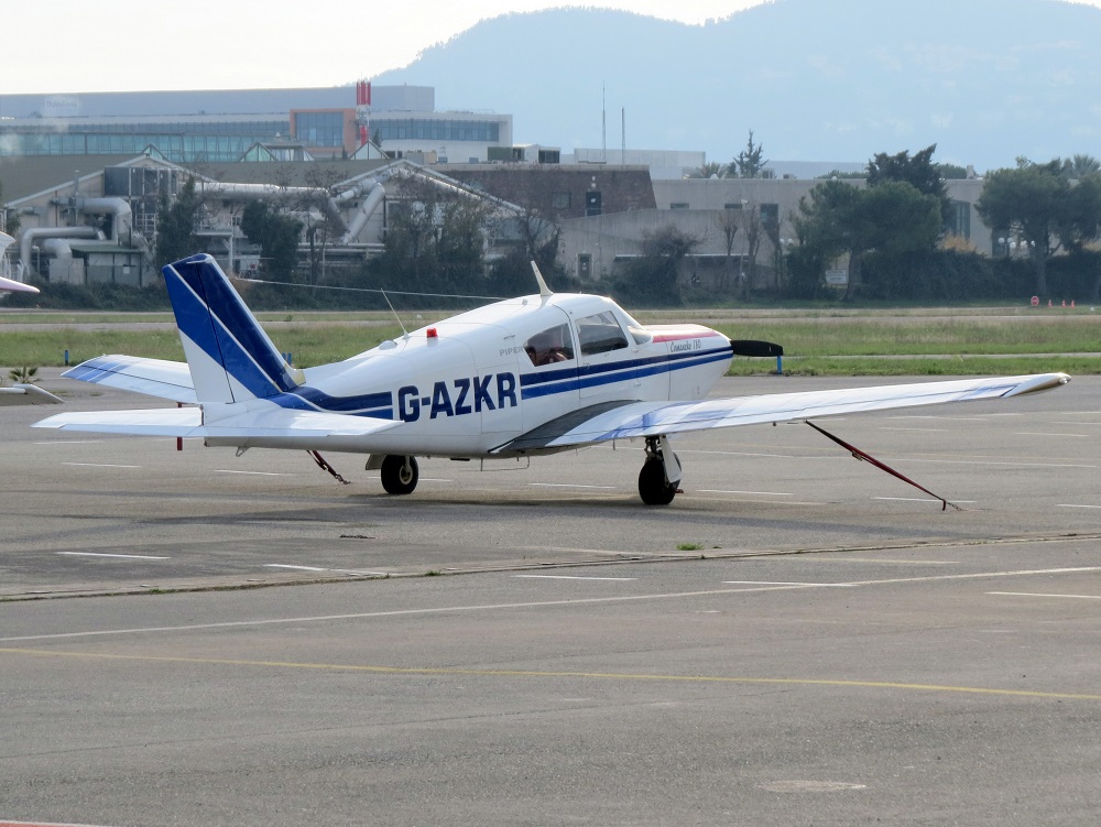 Piper PA-24 Comanche - G-AZKR