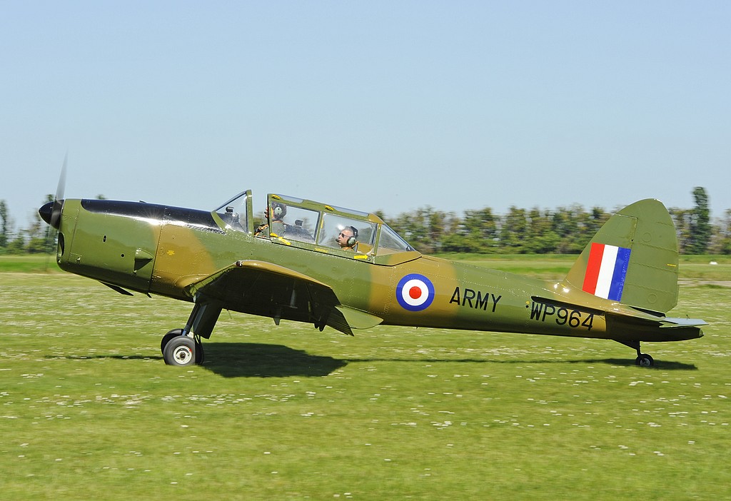 De Havilland Canada DHC-1 Chipmunk - G-HDAE