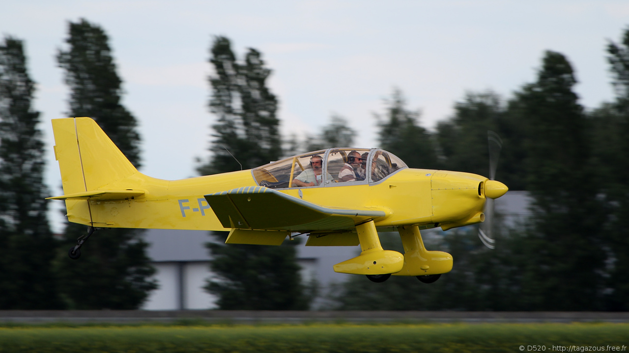 Jodel D 140 R Abeille - F-PTSH