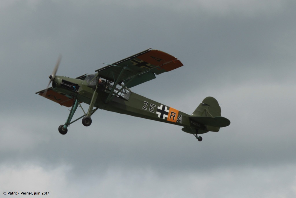 Fieseler Fi-156 Storch - F-AZRA