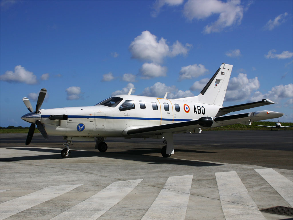 Socata TBM 700 - 115/ABQ