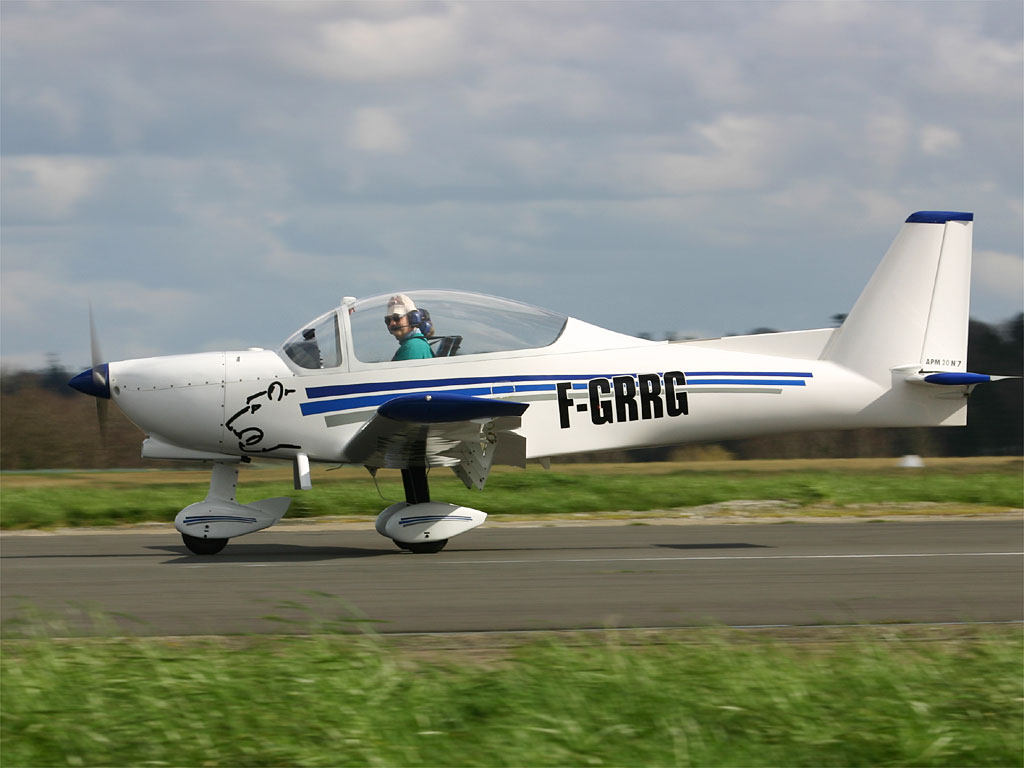 APM 20 Lionceau - F-GRRG