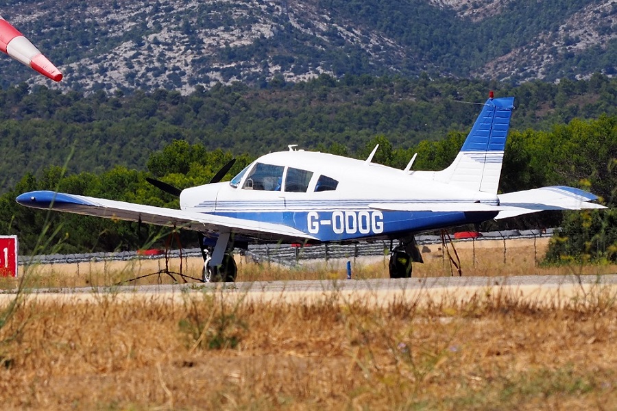 Piper PA-28 R-200 Arrow - G-ODOG