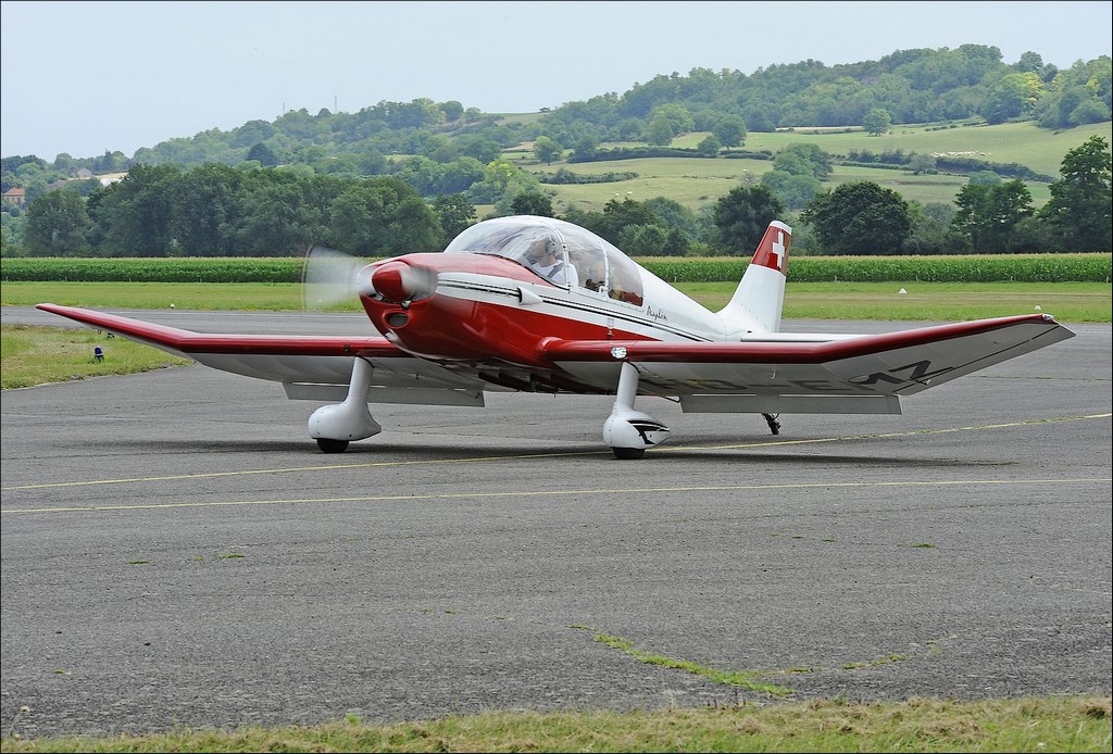 Robin DR 221 - HB-EMZ