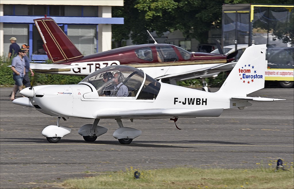 Evektor EV-97 teamEurostar - F-JWBH/61 LD