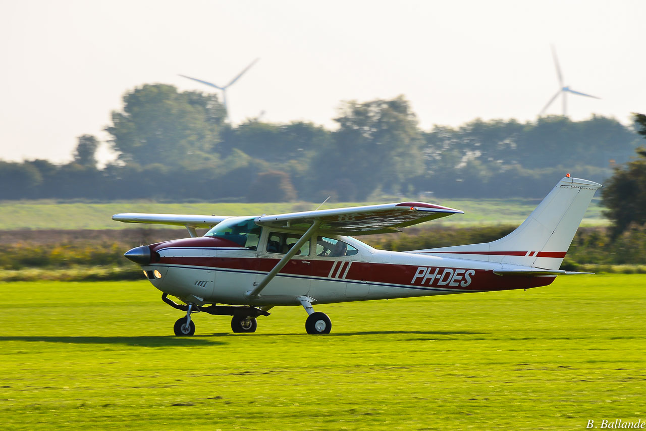 Cessna 182 - PH-DES