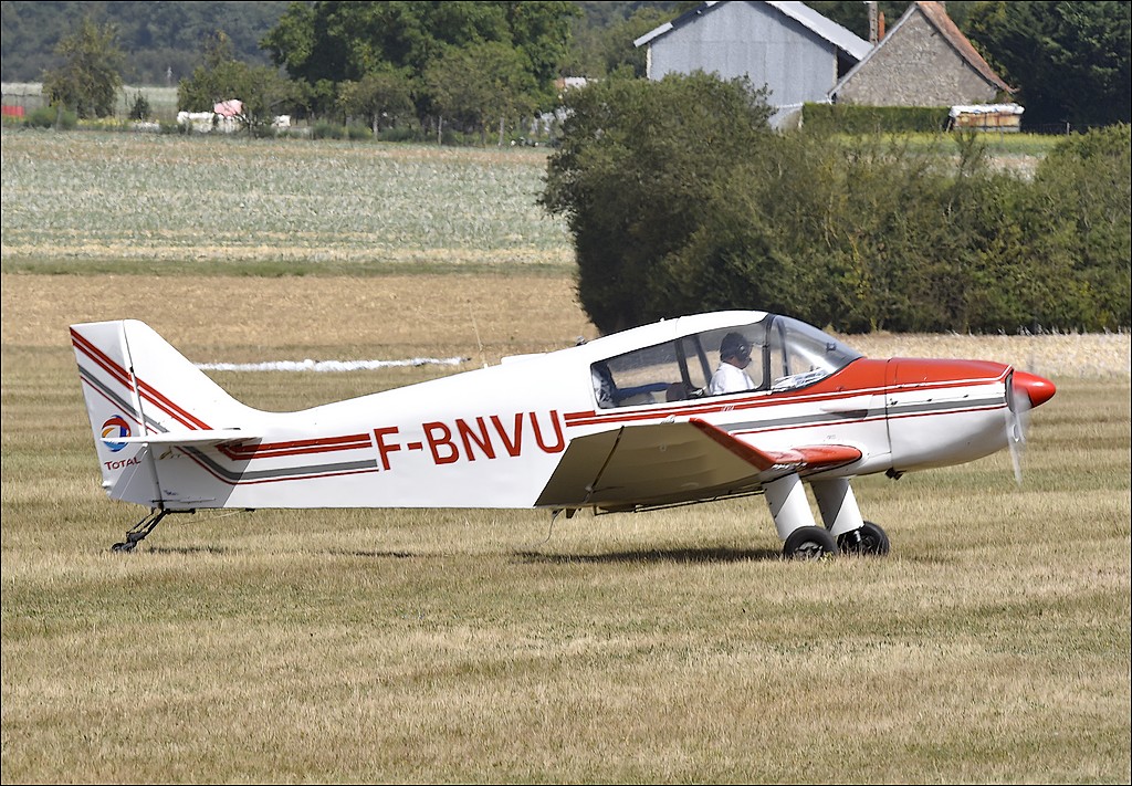 Robin DR 250-160 Capitaine - F-BNVU