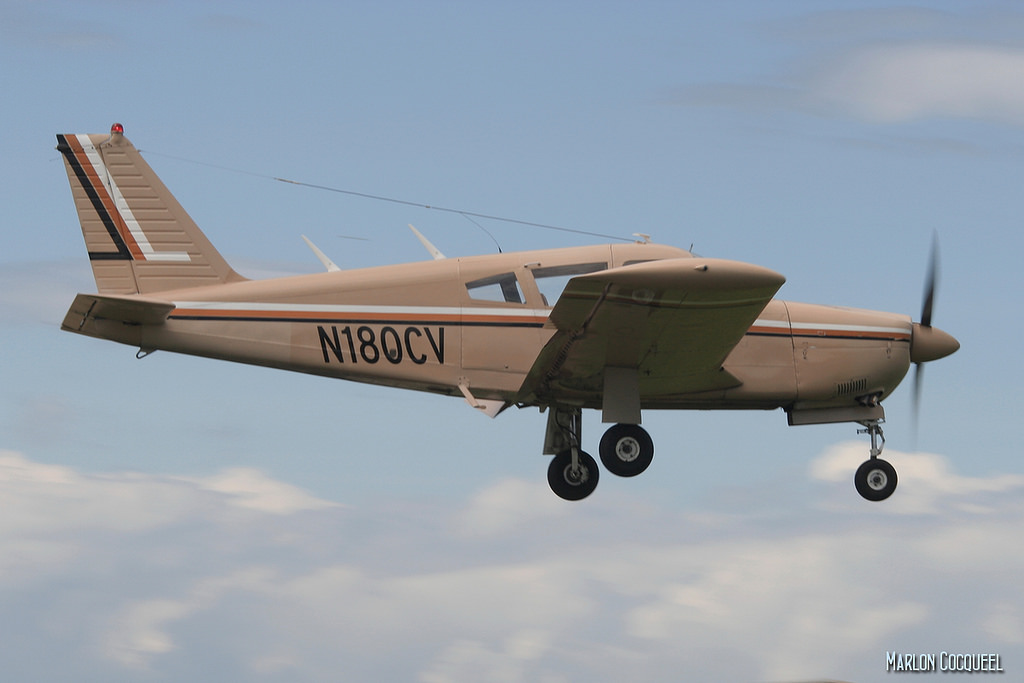 Piper PA-28 R-180 Arrow - N180CV