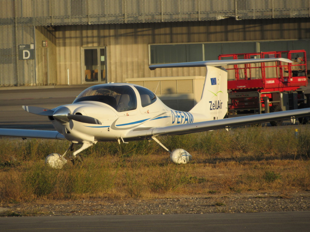Diamond DA40 Diamond Star - D-EFAM