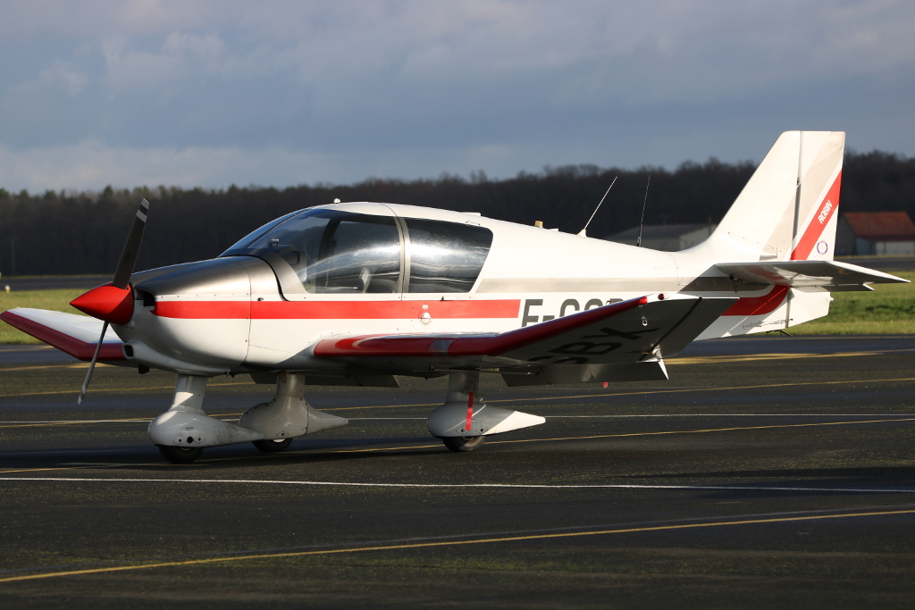 Robin DR 400-120 - F-GSBX