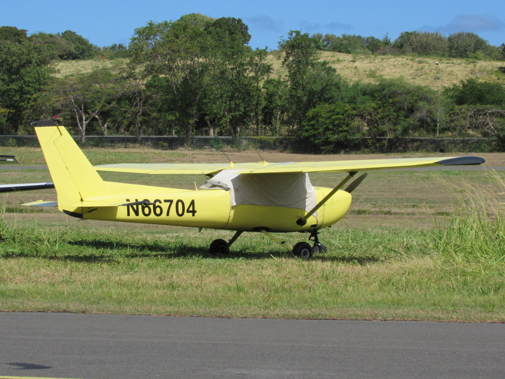 Cessna 150 - N66704