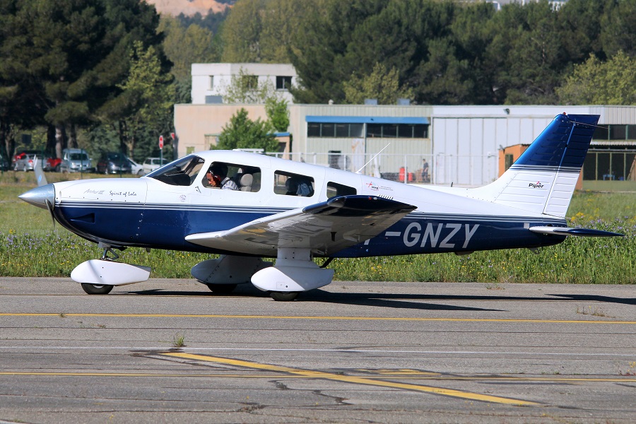 Piper PA-28-181 Archer - F-GNZY