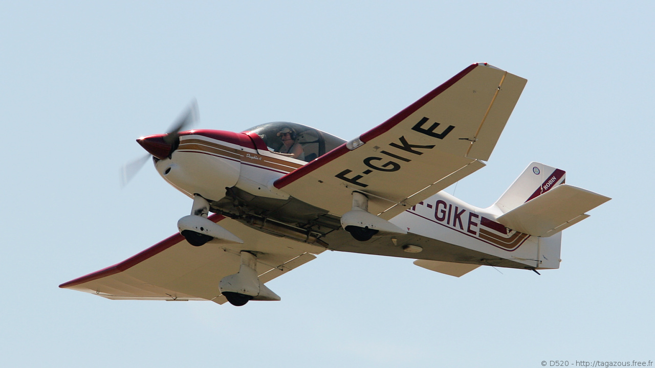 Robin DR 400-140 B - F-GIKE