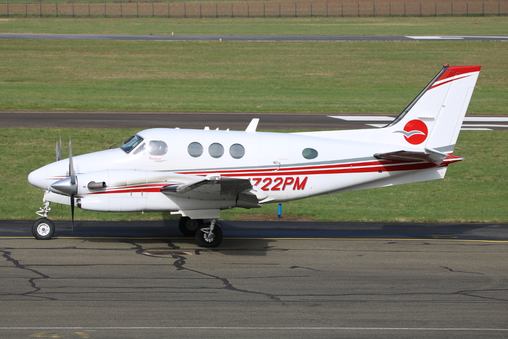 Beech 90 King Air - N722PM