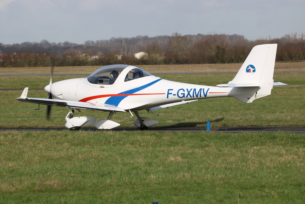 Aquila AT01 - F-GXMV