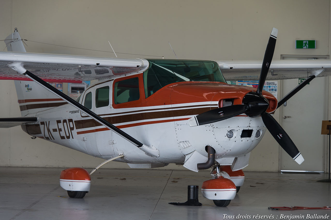 Cessna 206 - ZK-EOP