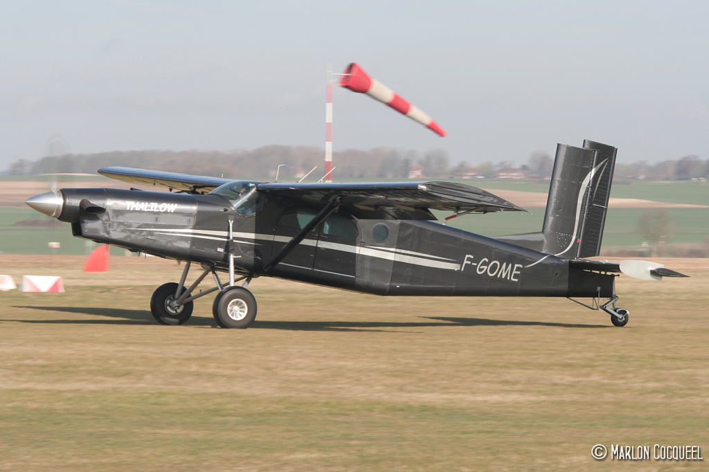 Pilatus PC6 Turbo Porter - F-GOME