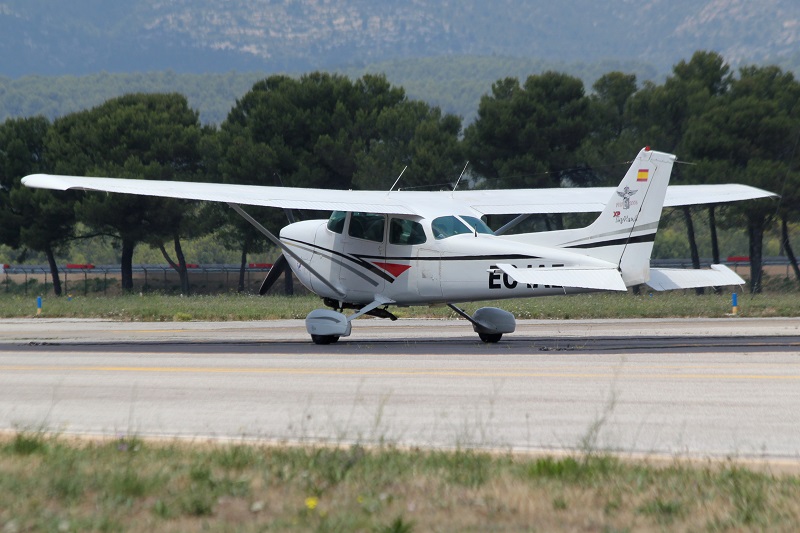 Cessna 172 - EC-IAE