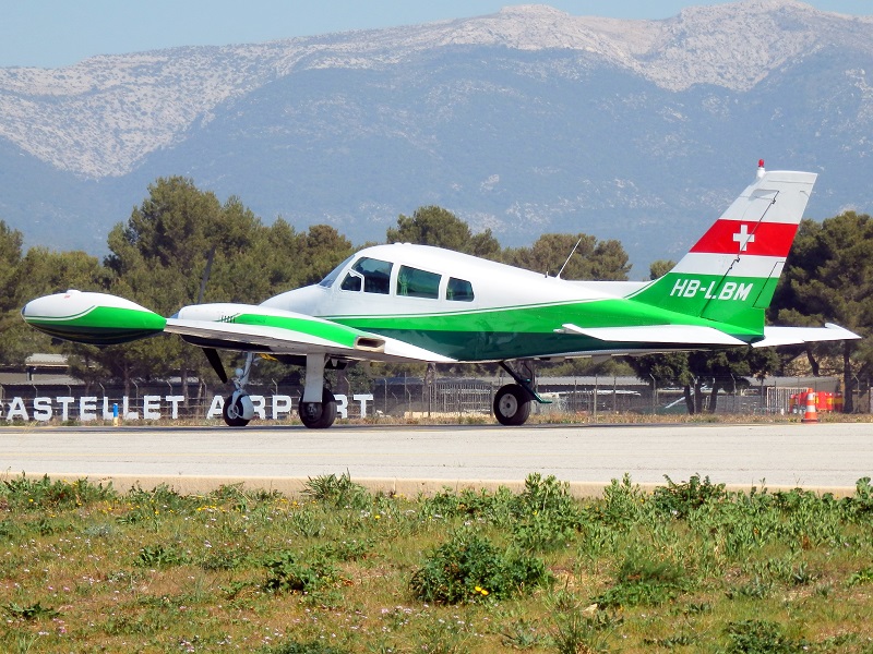 Cessna 310 - HB-LBM