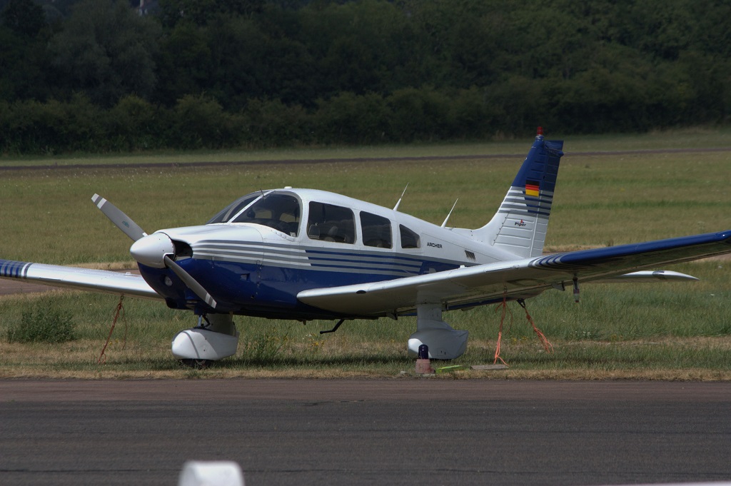 Piper PA-28-181 Archer - D-EKCW