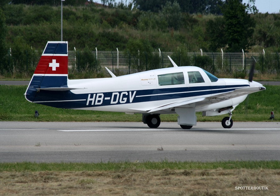 Mooney M 20 J - HB-DGV