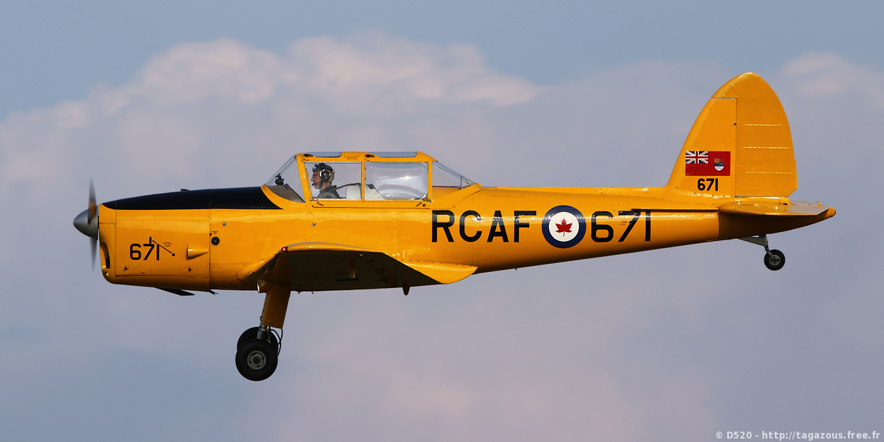 De Havilland Canada DHC-1 Chipmunk - G-BNZC