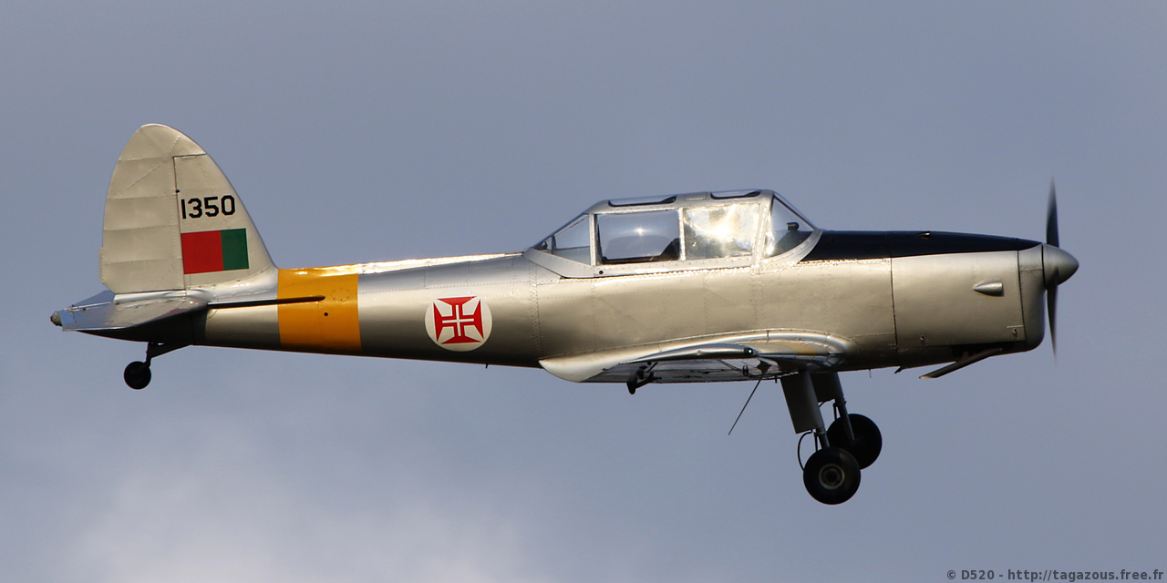 De Havilland Canada DHC-1 Chipmunk - G-CGAO