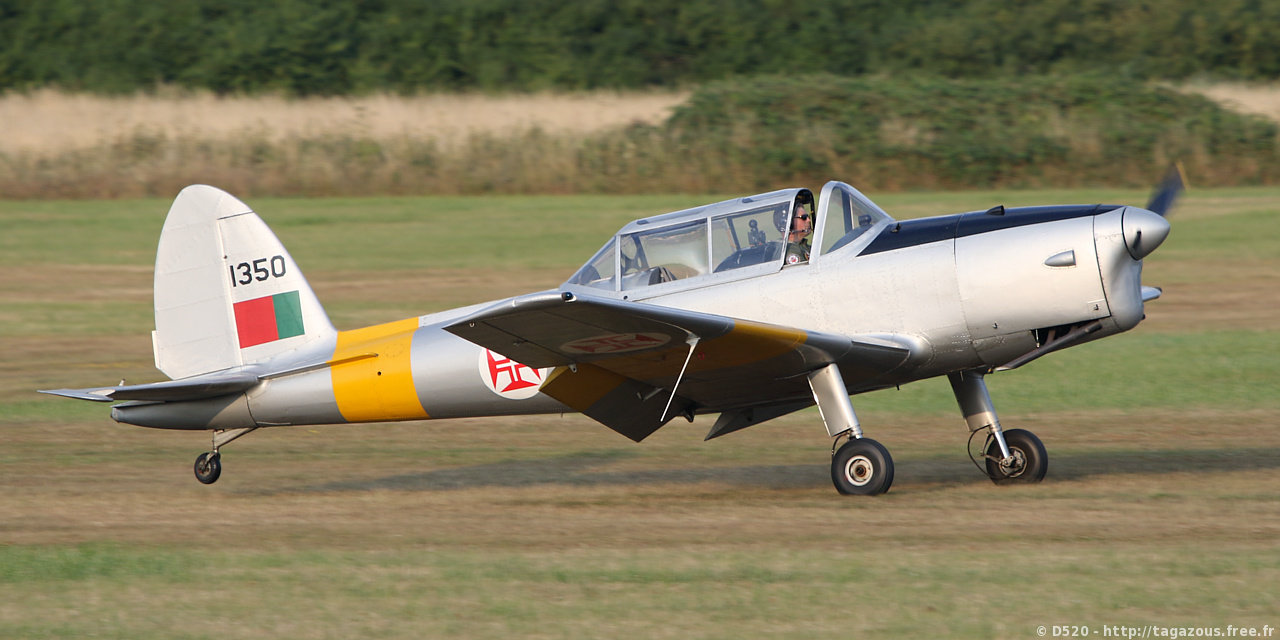 De Havilland Canada DHC-1 Chipmunk - G-CGAO