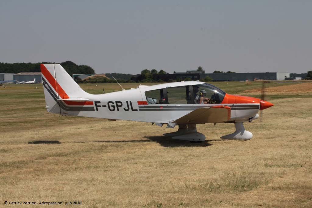 Robin DR 400-180 - F-GPJL