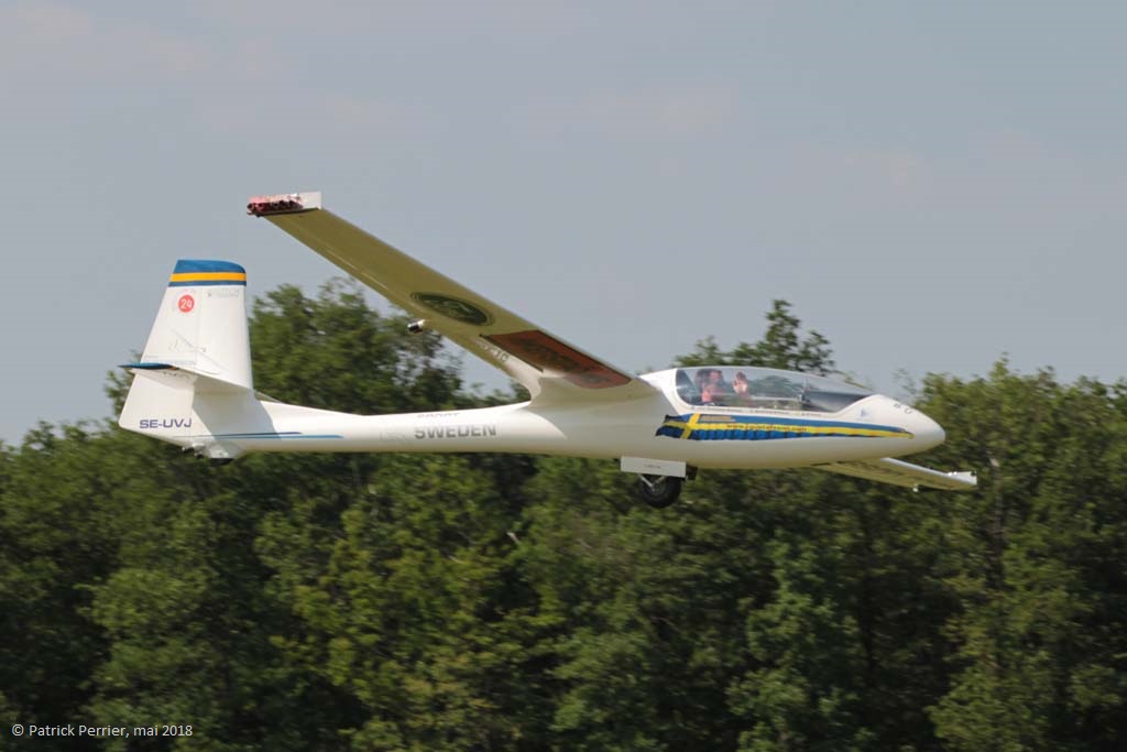 PZL-Bielsko SZD-59 Acro - SE-UVJ